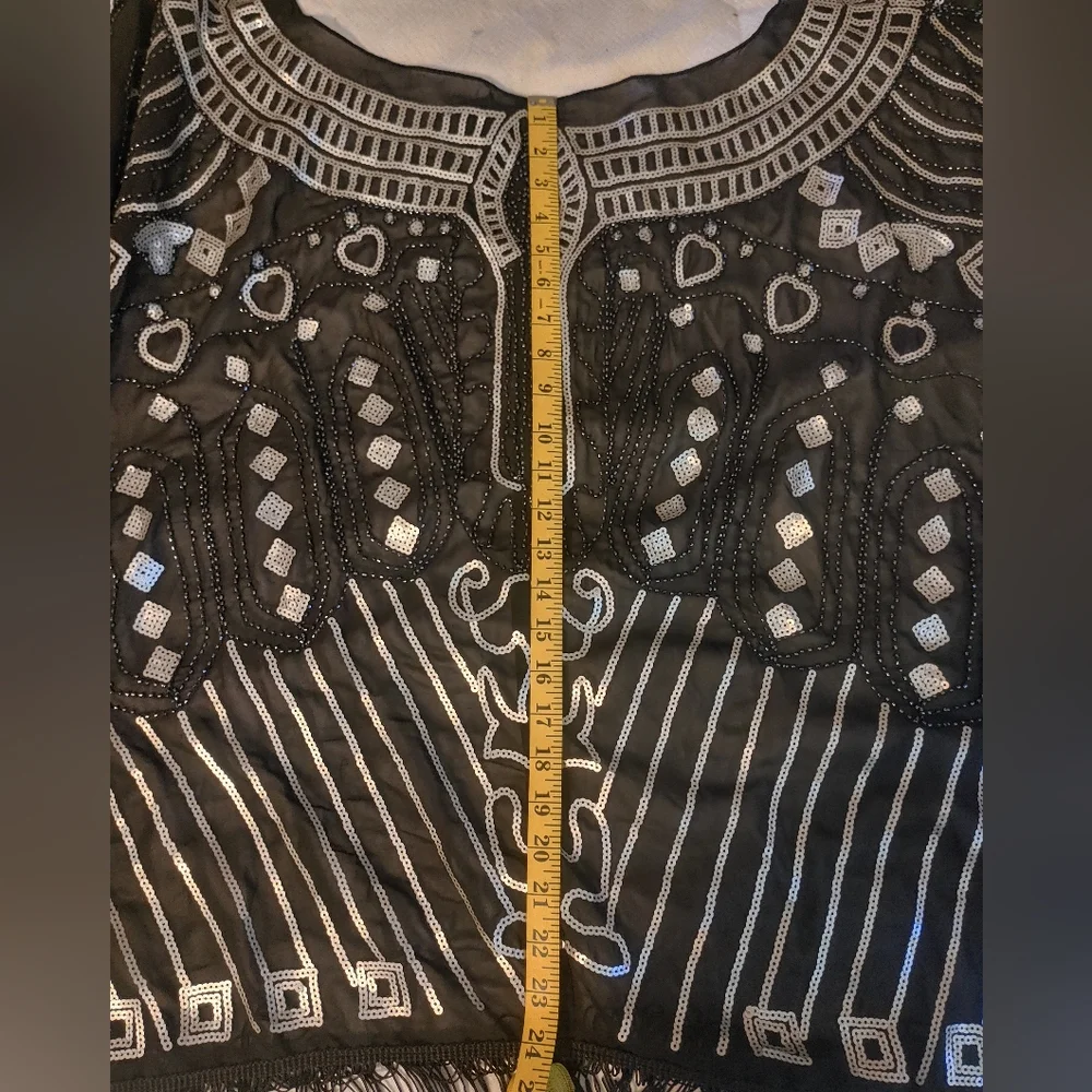 NEW Anna-kaci Shawl Wrap Cape Black With Silver Sequins One Size